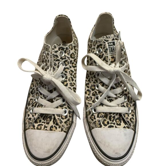 Converse Women’s Size 8 Leopard Print Lace-Up Sneakers - Picture 3 of 8